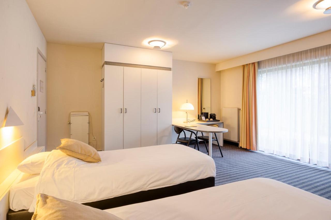 Priorij Corsendonk Hotel Oud-Turnhout Екстериор снимка
