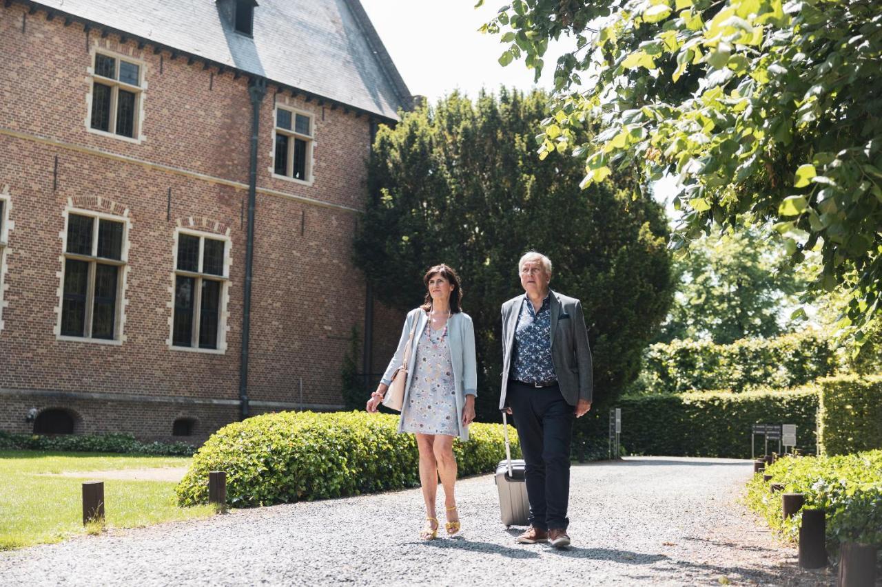 Priorij Corsendonk Hotel Oud-Turnhout Екстериор снимка