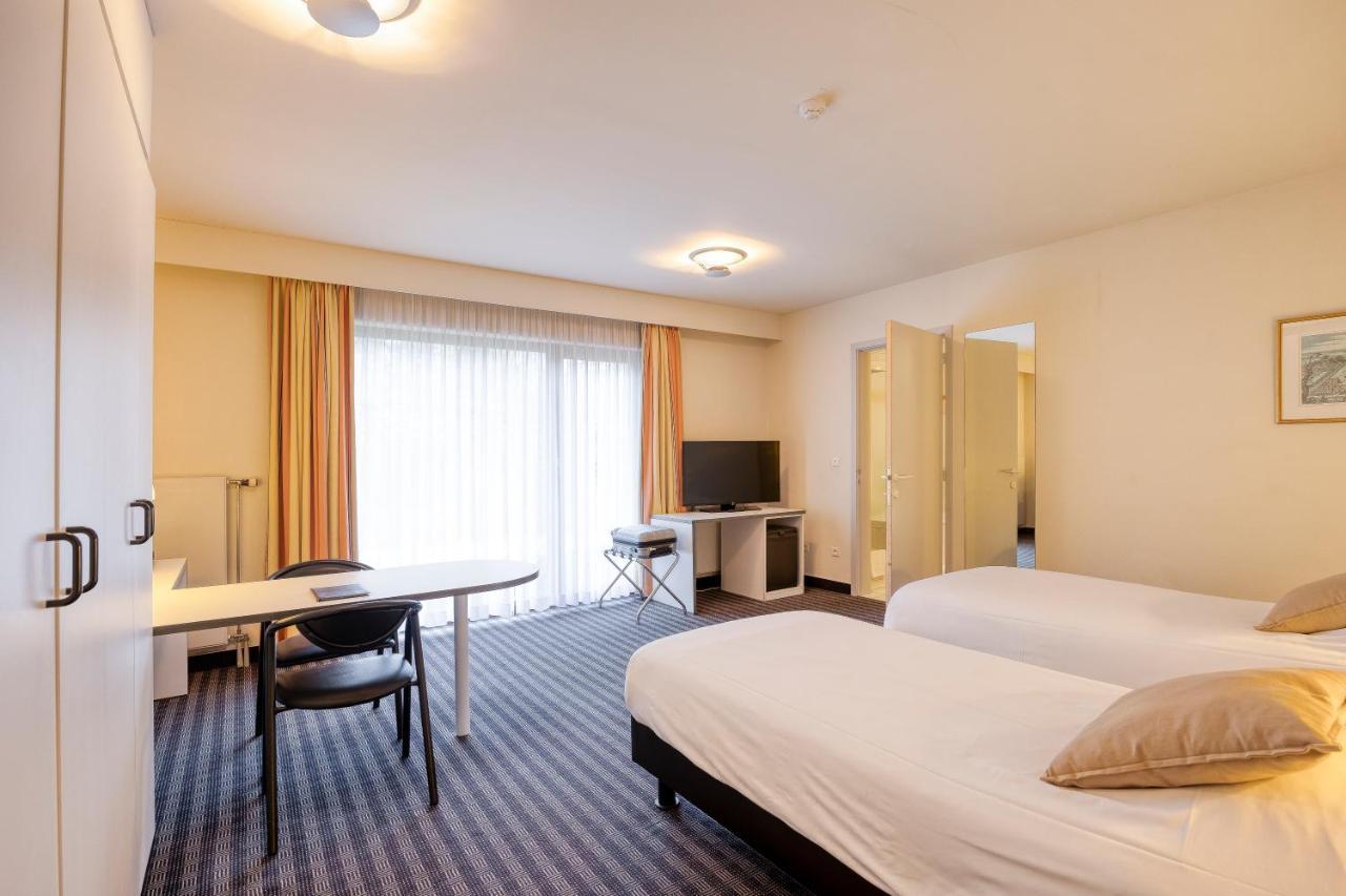 Priorij Corsendonk Hotel Oud-Turnhout Екстериор снимка